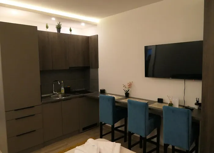 Andromeda Hill 아파트